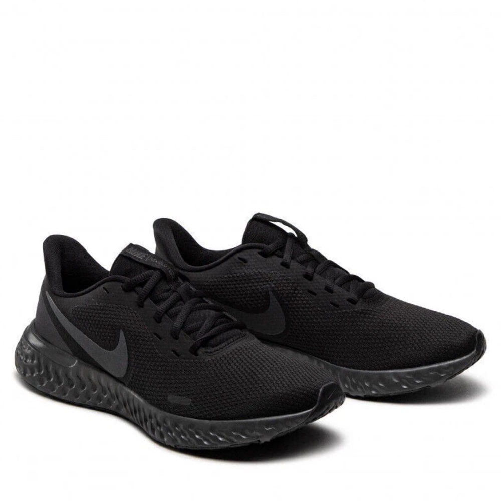 Nike Women’s Revolution 5 Running Shoe, Black/Anthracite Size 8.5